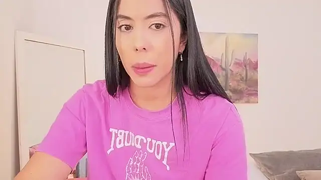 Megaan___ Adlı Modelin Canlı XXX Sohbeti