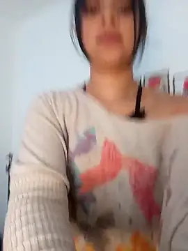 Show modela ValerieLove_ na web-kameri