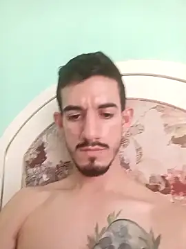 Chat XXX en directo de Alejandro3Rt