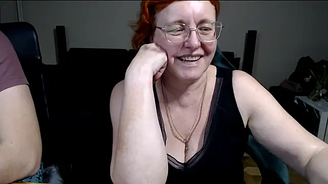 Онлайн чат XXX JoannaAndNeighbour