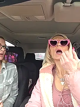 BeautifulFire23 live XXX chat