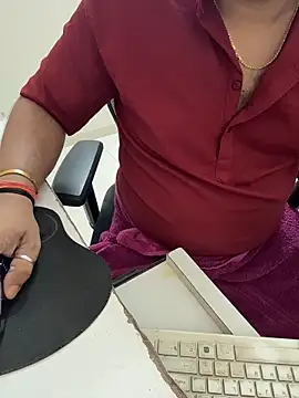 دردشة FlirtyxBoy الجنسية المباشرة