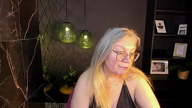 NataliMellow 现场XXX聊天