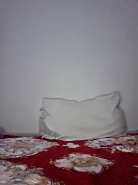 XXX chat uživo modela altinya