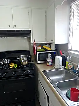 oliviaprettypussy 现场XXX聊天