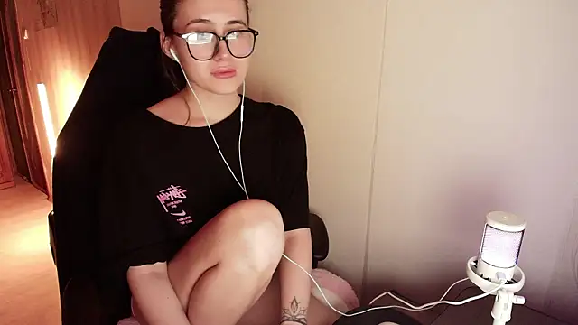 Онлайн чат XXX KristinaScott