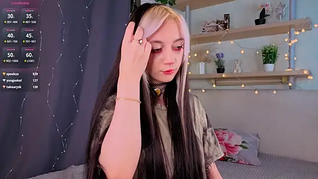 TristaRoht Chat XXX live