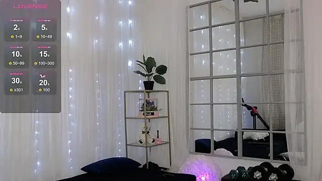 Chat +18 de SarahRaynex ao vivo