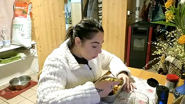 VanessaDoyle Chat XXX in diretta