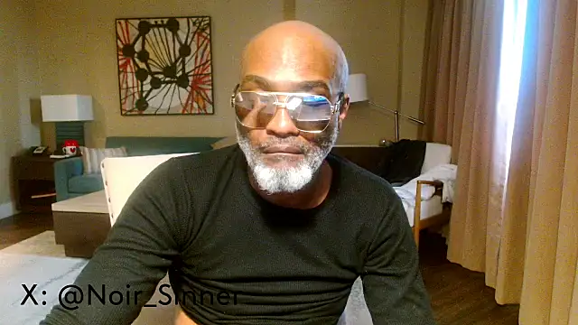 sinnernoir's Live XXX Chat