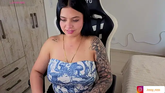 Victoryyy_ élő XXX-chatje