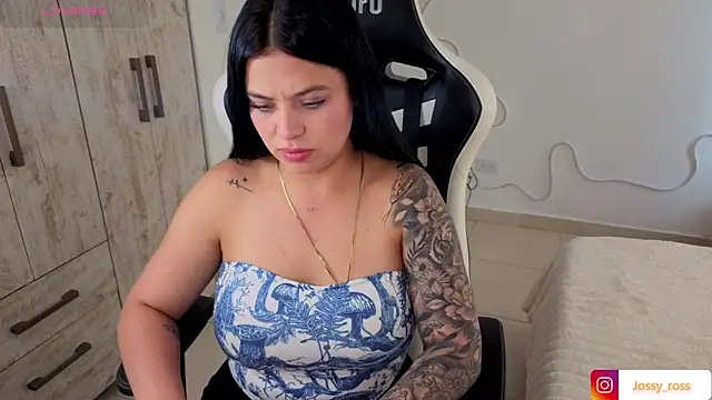 Chat +18 de Victoryyy_ ao vivo