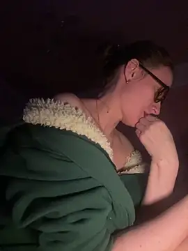 Flossy_Vettie Chat XXX in diretta