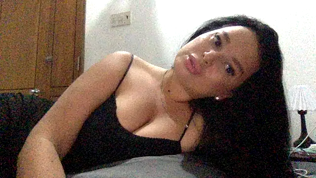 Fayronna 라이브 XXX 채팅