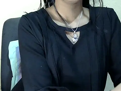 Shab_M Adlı Modelin Canlı XXX Sohbeti