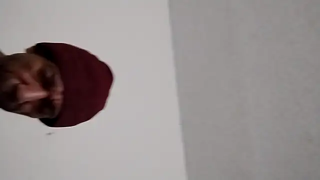 247Srokin Live XXX-chat