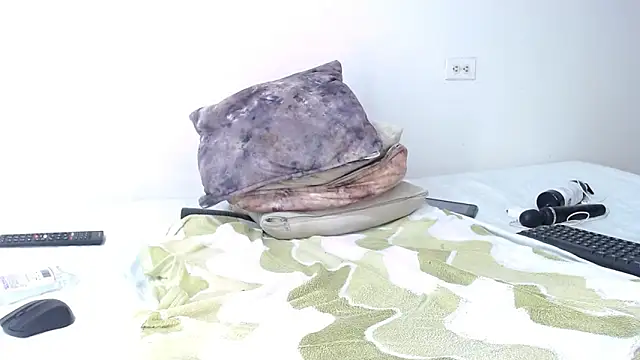 paula_venus 即時 XXX 聊天