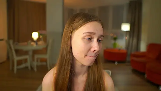 SharaNewbernのウェブカメラショー