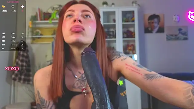 Chat +18 de MaryStocks ao vivo