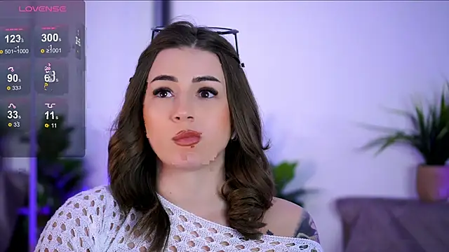 Chat +18 de BabbyAisha ao vivo