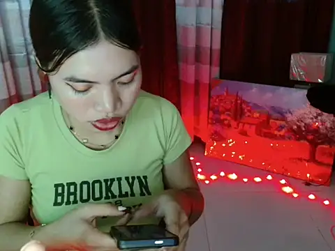 lover_girl143 Pertunjukan Webcam