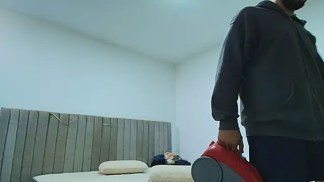 thomas_gun Live XXX-Chat