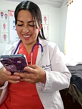 JustSamantha_ Live XXX Chat