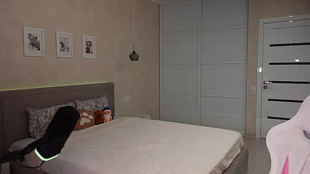 luna_youngのライブXXXチャット