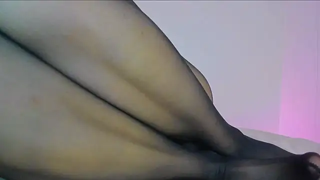 NickyFox69 Live XXX-chat