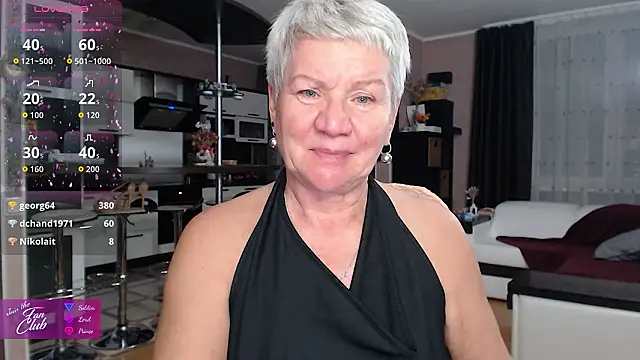 Chat +18 de roxana_brooks ao vivo