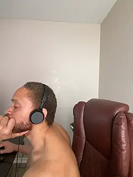 Fathero1time 现场XXX聊天