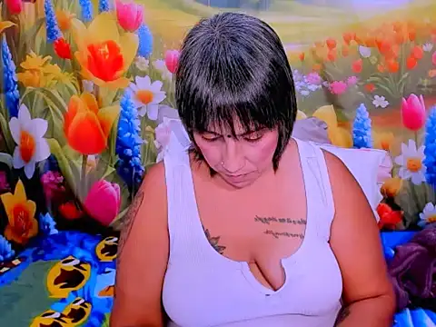 indianroxy Chat XXX in diretta