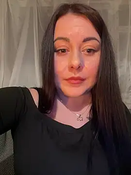 DaisyStreet Obrolan Langsung XXX