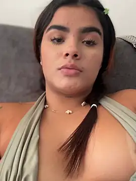 แชท XXX สดของ Kaily_Sweet16