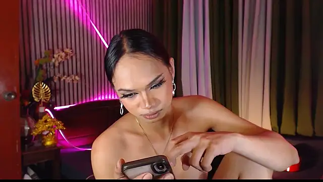 Czat XXX na żywo – Unforgettablejulia