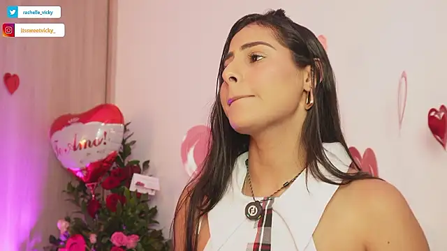 vicky_rachell élő XXX-chatje