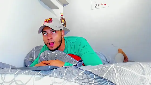 Živý XXX chat Kris_Khalifa69