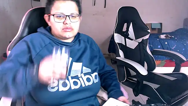 tatsumi_nao Adlı Modelin Canlı XXX Sohbeti