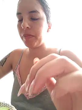 Bonny_Klote Chat XXX live