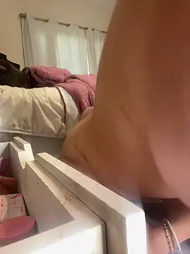 mariaesmeralda Chat XXX live