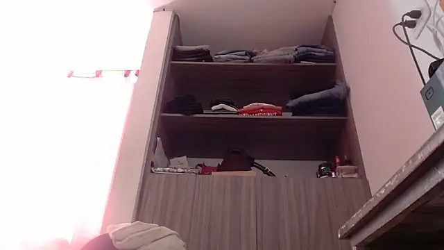 nicolle_milf1978 Live XXX-Chat