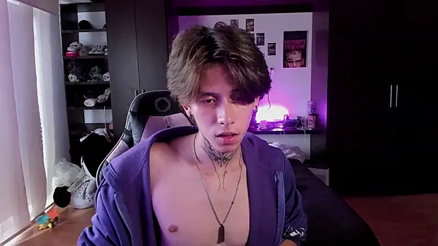 Chatroom XXX en direct de xIce_Boy