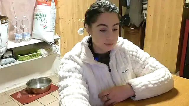 VanessaDoyle Chat XXX in diretta