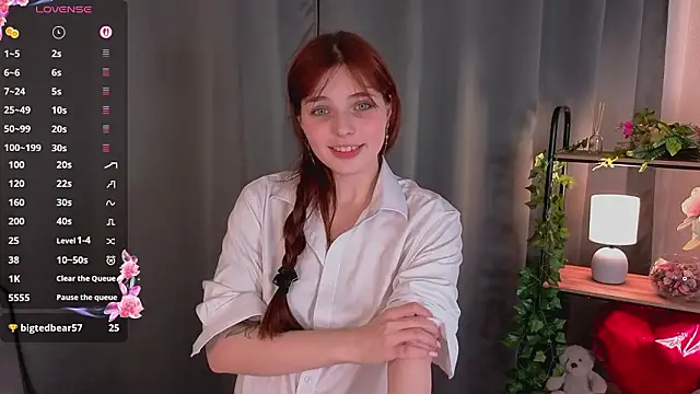 AnnieKim_ Adlı Modelin Canlı XXX Sohbeti