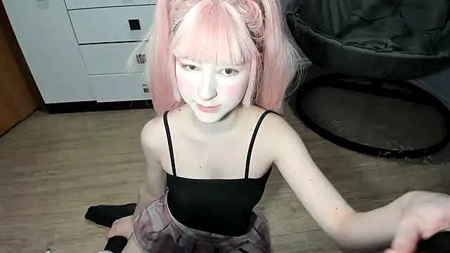 Yoonhee_ki élő XXX-chatje