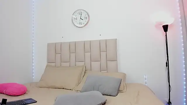 Sofia_Blosom Chat XXX live