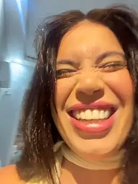 Show de Rafaellaz na webcam