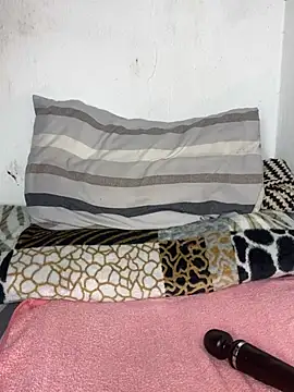 XXX chat uživo modela teddy04