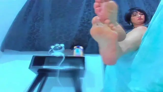 amareto_queen Chat XXX in diretta