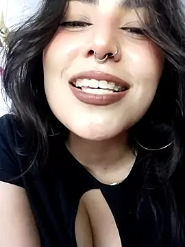 عرض كام hancock-boa